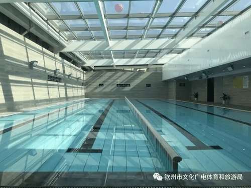 清凉一夏，推荐三个钦州市区开放的游泳馆！